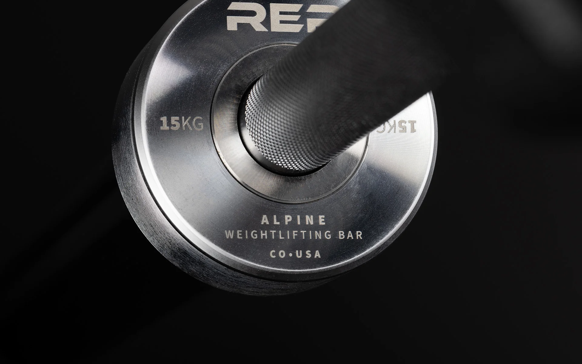 Alpine™ Weightlifting Bar - 15kg - Image 5