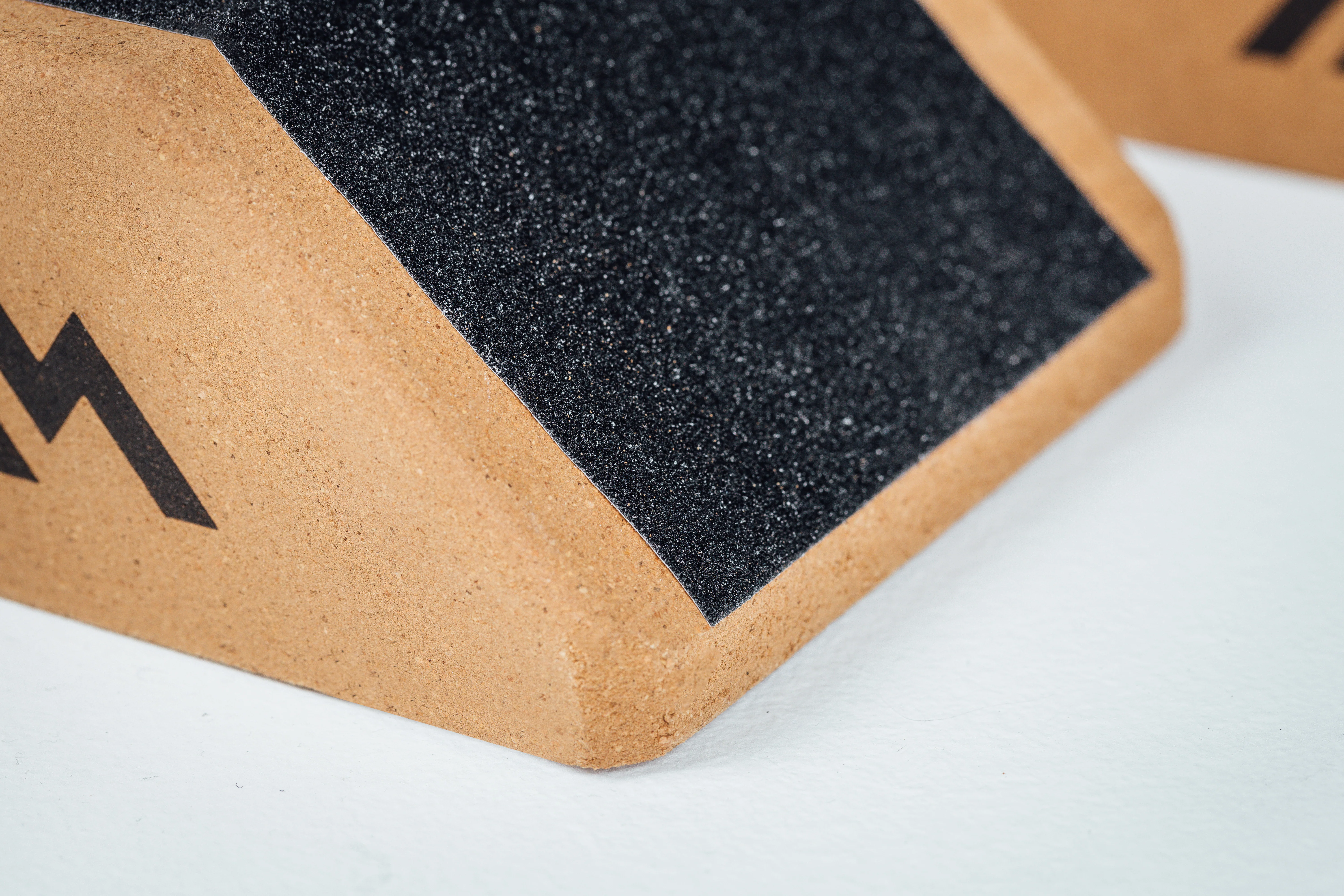 Cork Squat Wedge - Image 8
