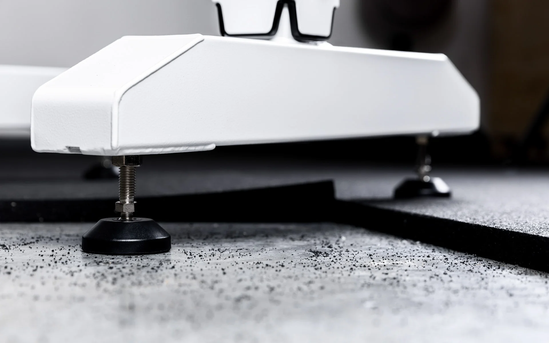 REP® Adjustable Dumbbell Stand Leveling Feet - Image 3