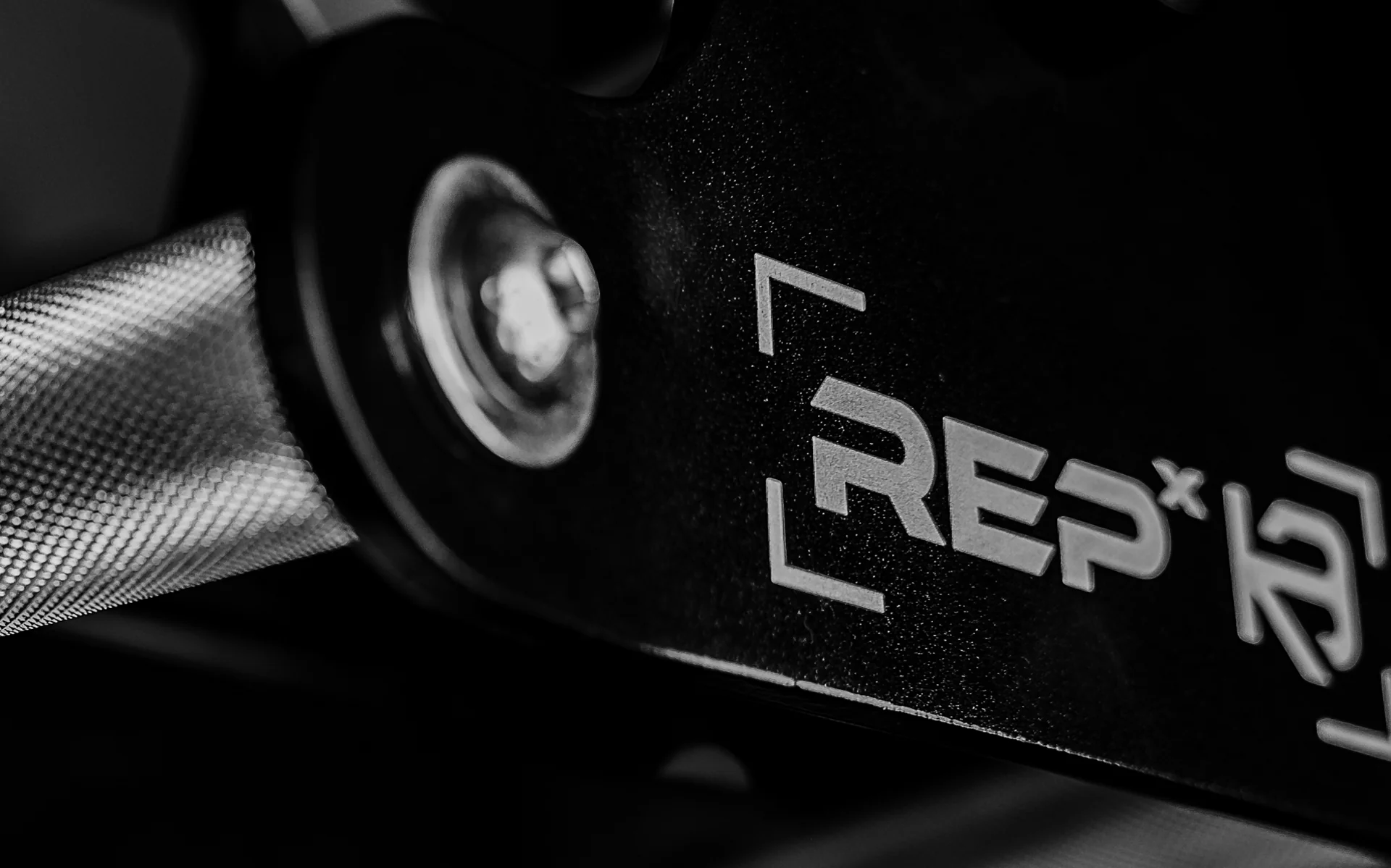 REP® x Kleva Built® Angled Atlas™ Close-Grip Cable and Landmine Attachment - Image 10